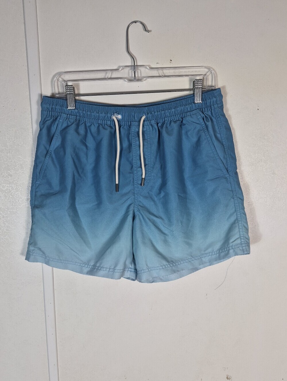 American Eagle Men's Swim Trunks Blue Ombre Medium Short Lining